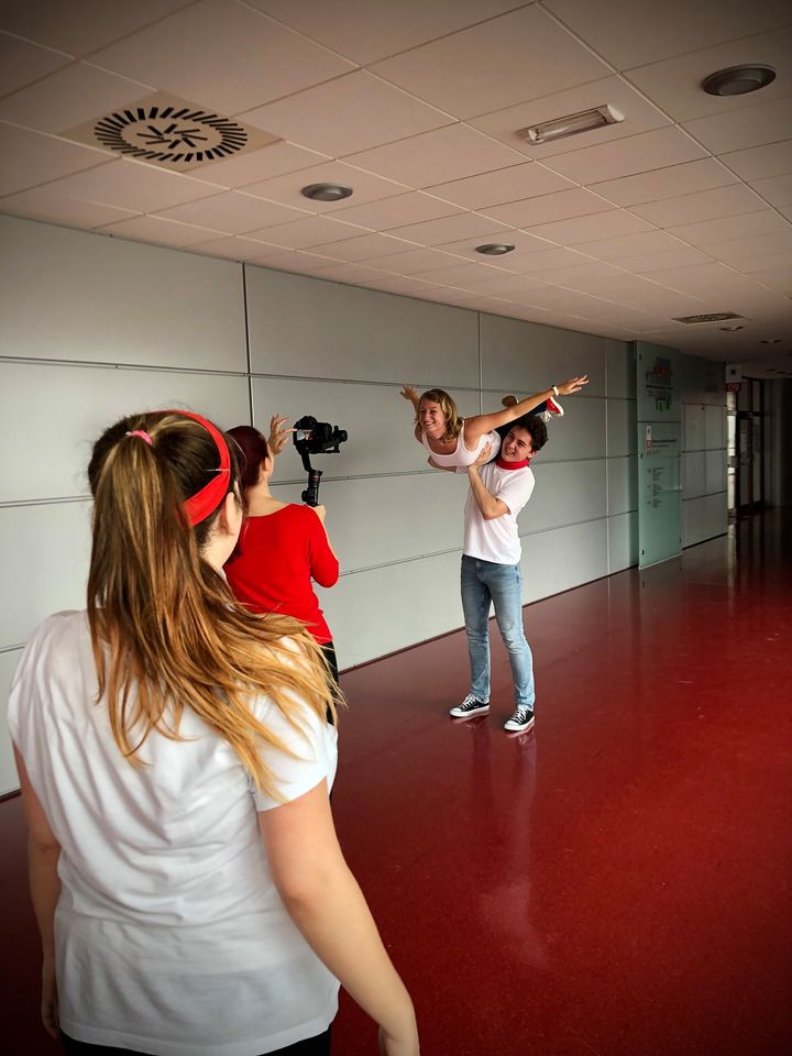 Natáčení videoklipu Jak buňky fungují?